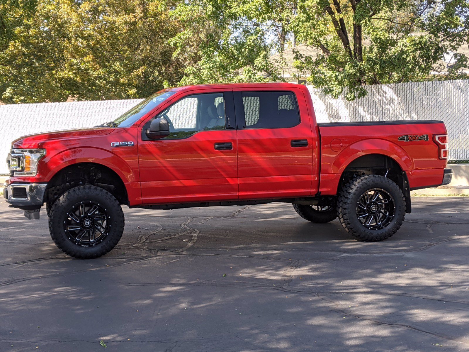 Pre Owned 2018 Ford F 150 Xlt 4wd Crew Cab Pickup