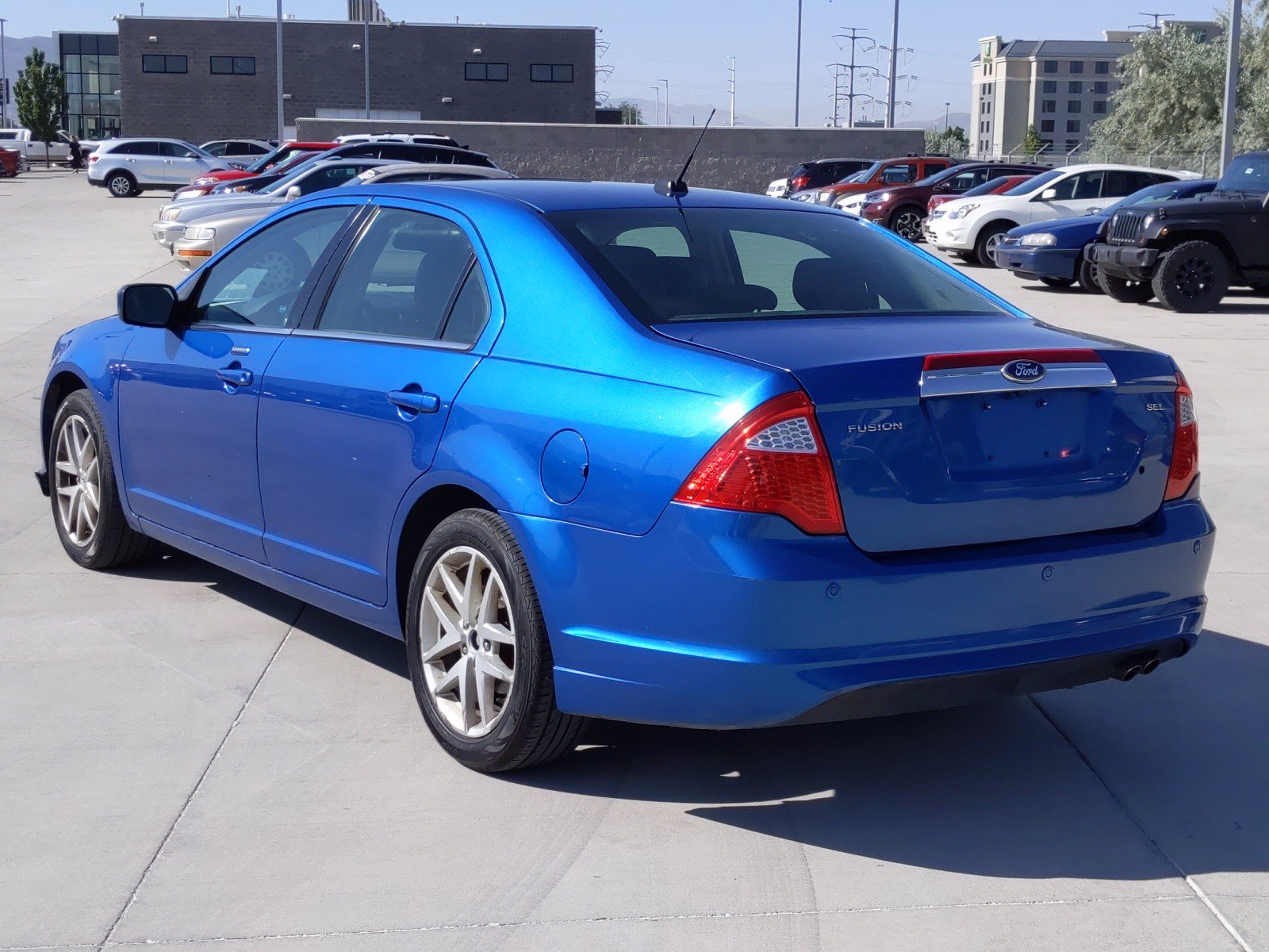 ford-fusion-2010-2012